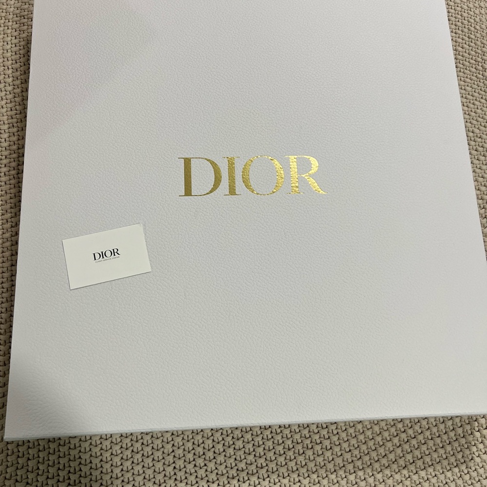 Dior Luxurious White Box with Gold Logo